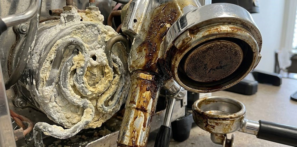 mineral scale and coffee oils